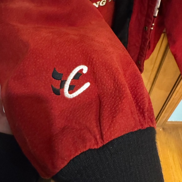 Chase Authentics Red Budweiser Racing Jacket - Picture 12 of 14